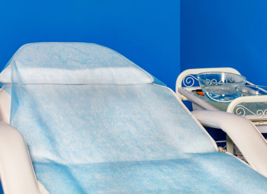 Arbemu- Medical Table Cover, physiotherapy-room-massage-couch-covered-disposable, supplier, manufacturer in Turkey, Turkiye